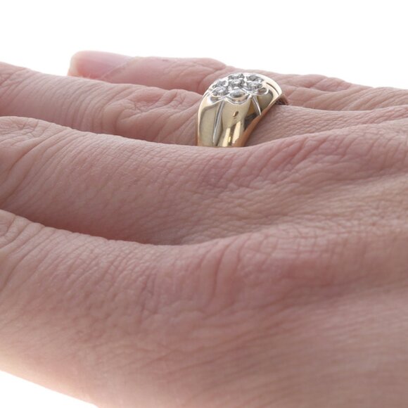 Yellow Gold Diamond Men's Ring - 10k Round Brilliant .10ctw - Picture 4 of 6